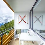 Апартаменты Mooki Mountain & Pool Gerlitzen Kanzelhohe