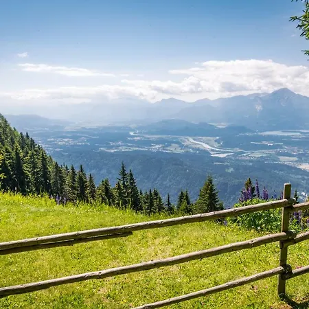 Mooki Mountain & Pool Gerlitzen דירה *