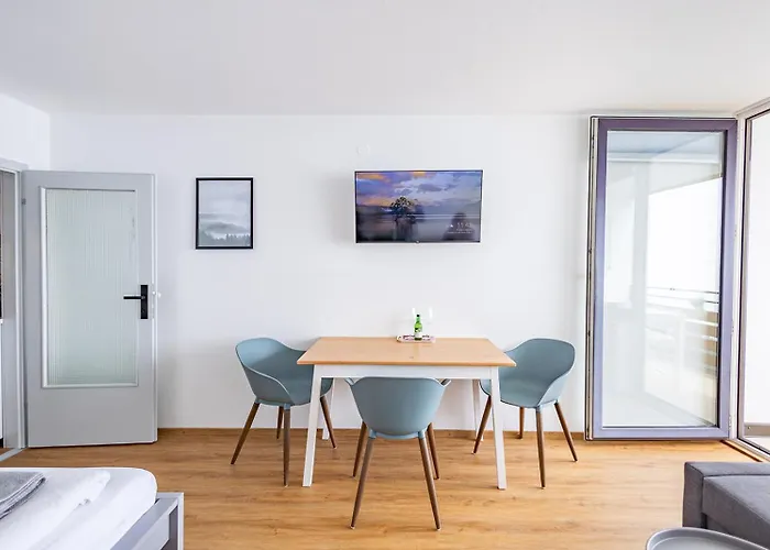 Mooki Mountain & Pool Gerlitzen Apartament *