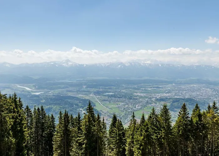 Mooki Mountain & Pool Gerlitzen